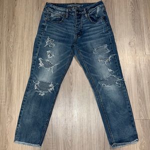 American Eagle • 6 Short • Tomgirl Jean